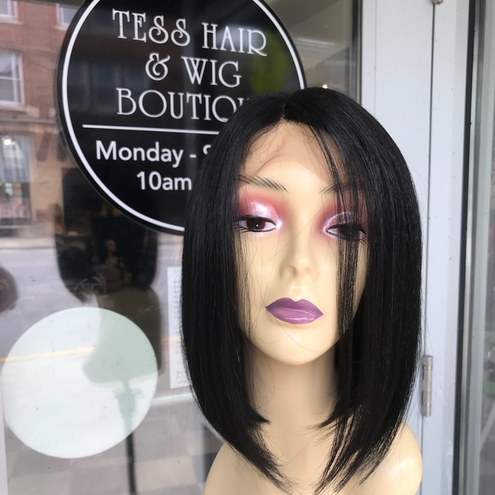 Wig bob black sleek Short style wig